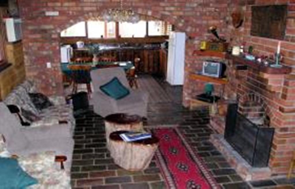Moonbeam Cottages & Rainbow Cafe Moonambel Buitenkant foto